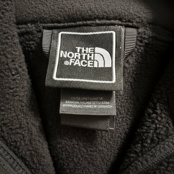 THE NORTH FACE Women Tri-Climate 3-in-1 Insulated Jacket, Waterproof/Windproof L - Picture 8 of 10